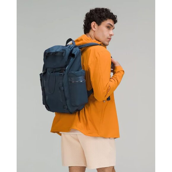Lululemon Wunderlust Backpack 25L Blue - Picture 3 of 16